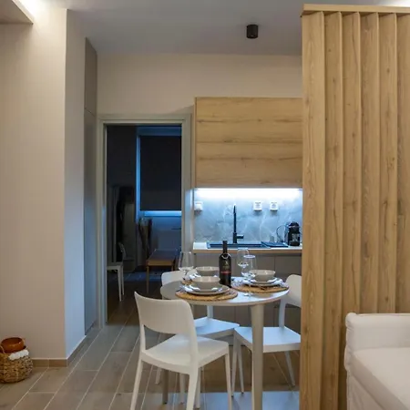 Nerissa Seafront * Itea