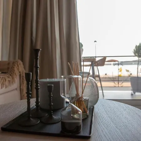 شقة Nerissa Seafront