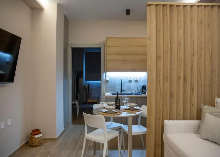 Nerissa Seafront * Itea