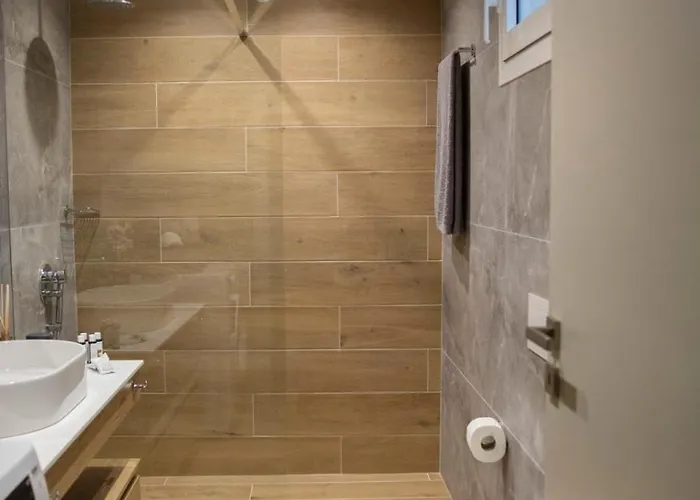 Nerissa Seafront Itea